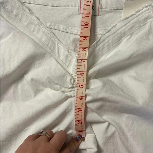 BDG Urban Outfitters Jeans Size 34 Ruched Dipped V Flare White Stretch Denim New - Picture 4 of 9